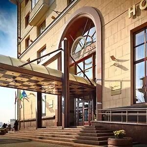 Hotel Minsk Otel